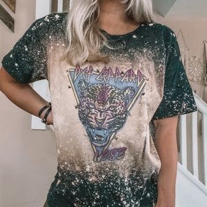 Def Leppard Graphic Tee